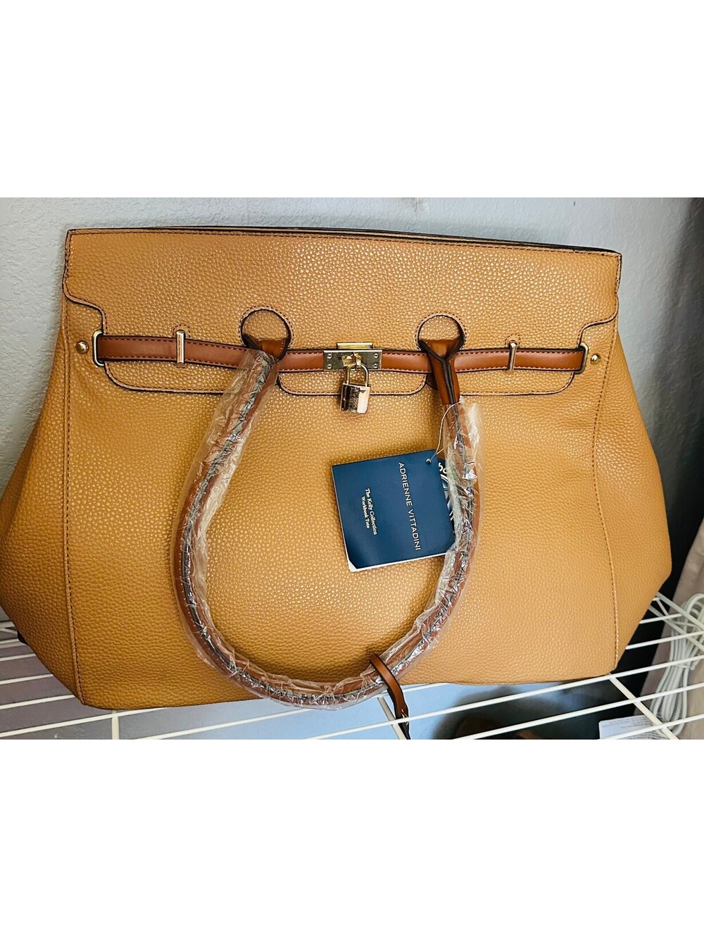 Adrienne Vittadini Natural Pebbled Tote Bag Gold Hardware Workbook Sleeve